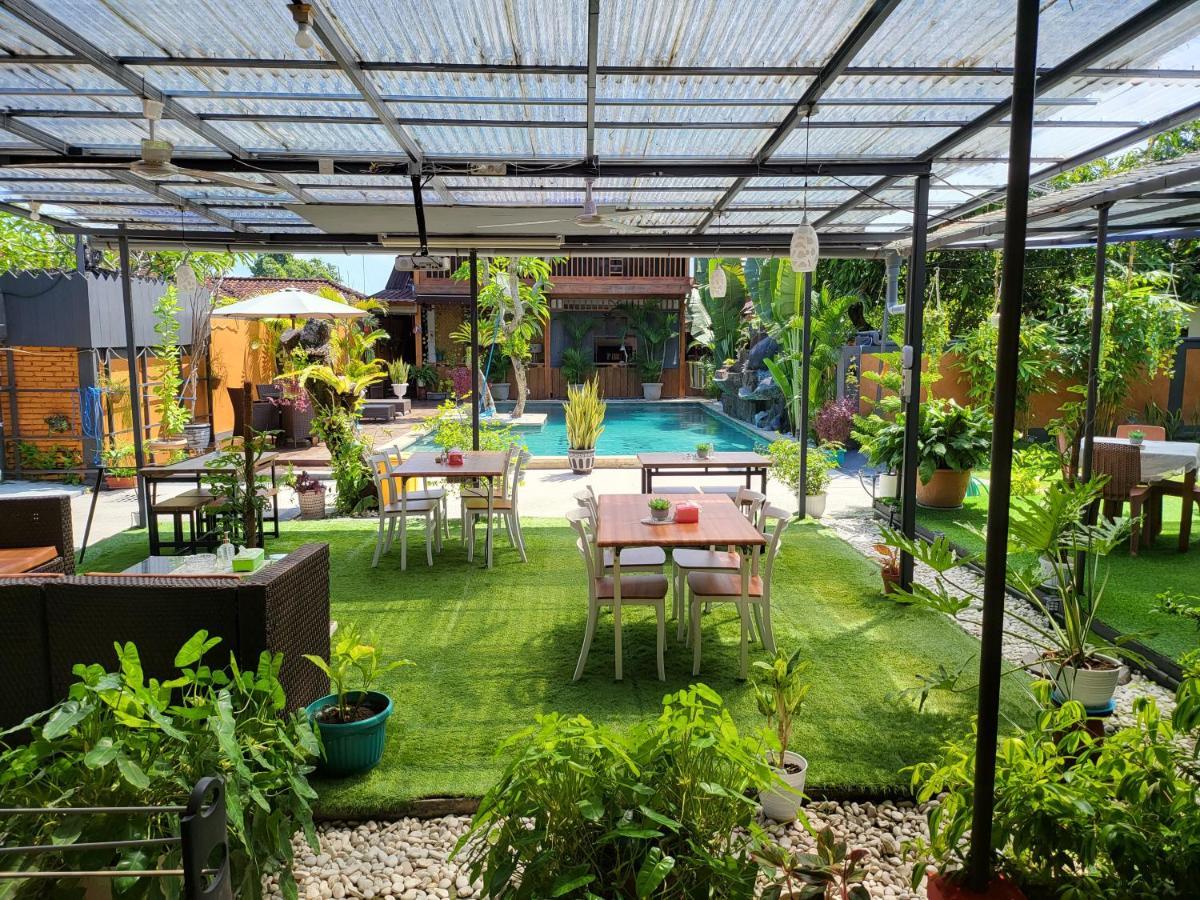 Dewi Sri Guesthouse Mataram Eksteriør billede
