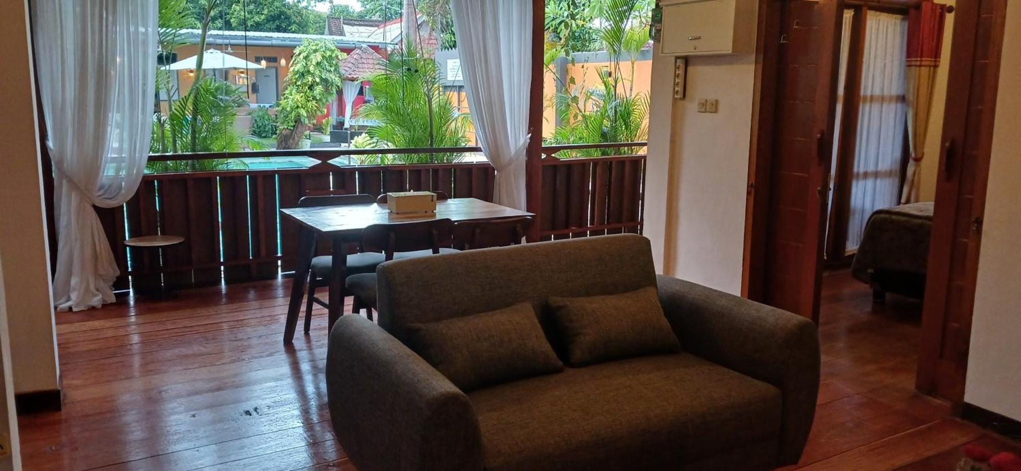 Dewi Sri Guesthouse Mataram Eksteriør billede
